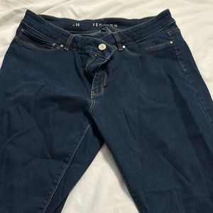 White House Black Market Jegging